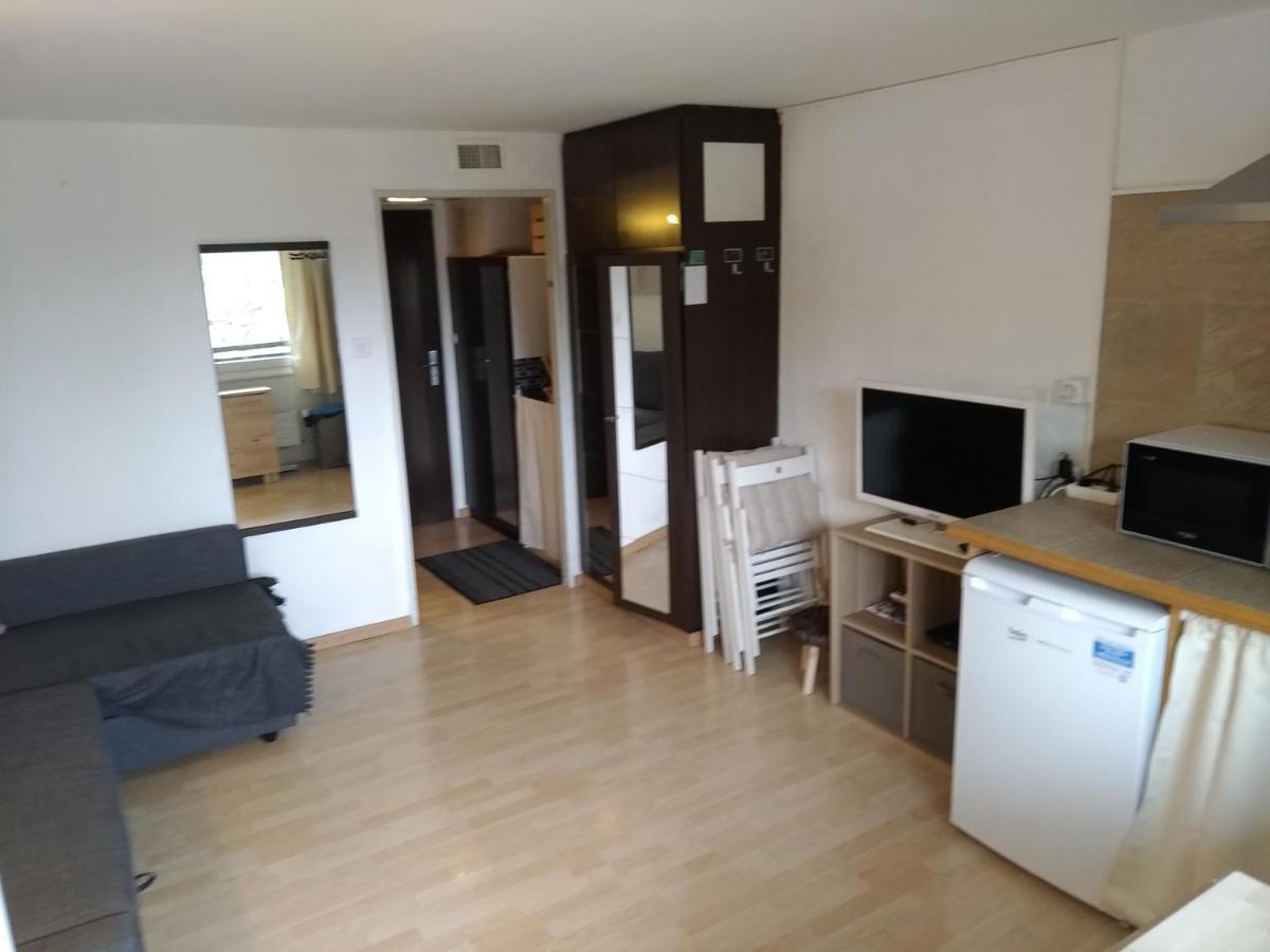 Studio Appartement Avec Piscine, Ski Porte Du Soleil Morgins, Ps3 Games, Wash & Bring Sheets ภายนอก รูปภาพ